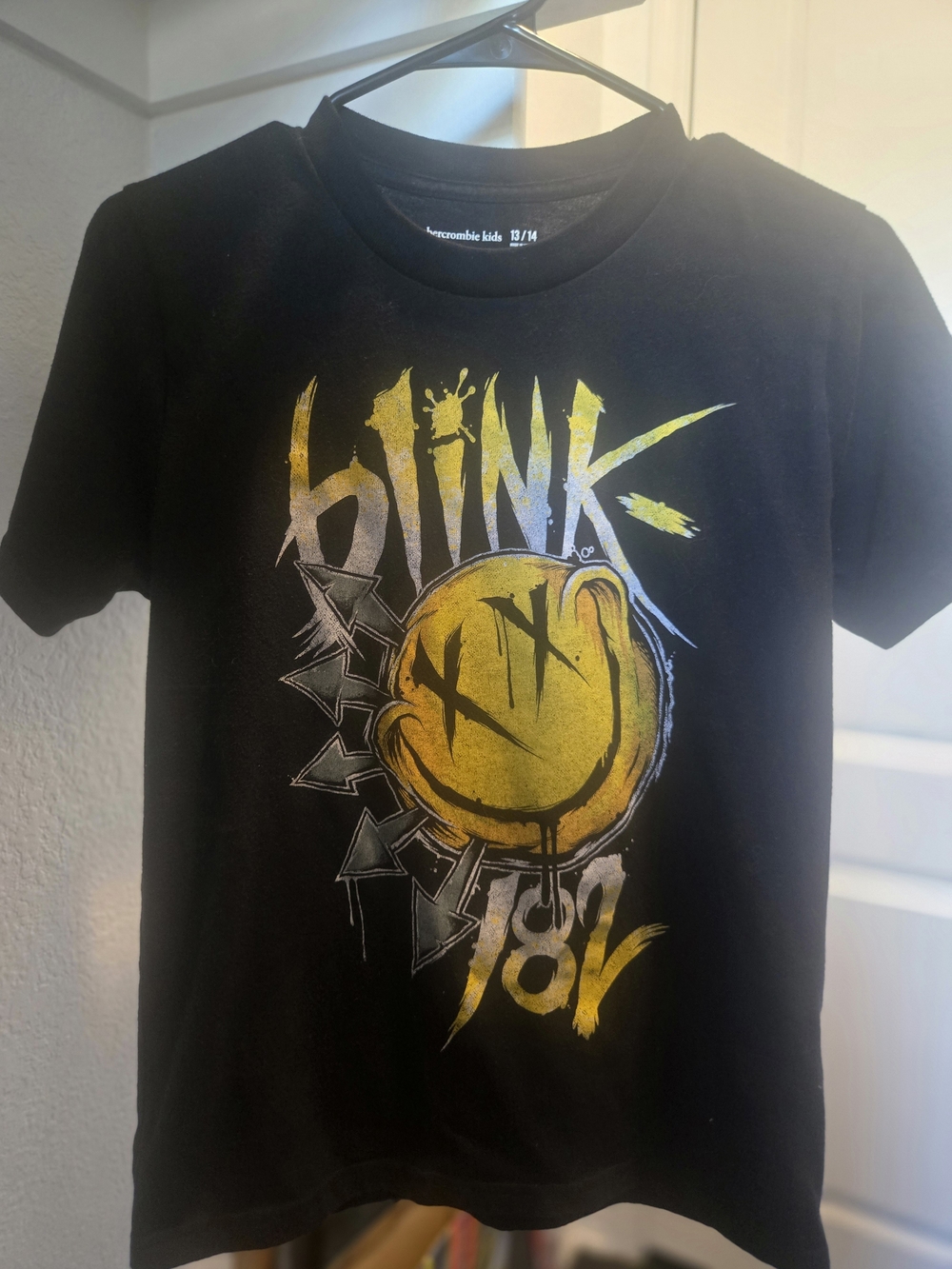 abercrombie kids Blink 182 Black Tshirt